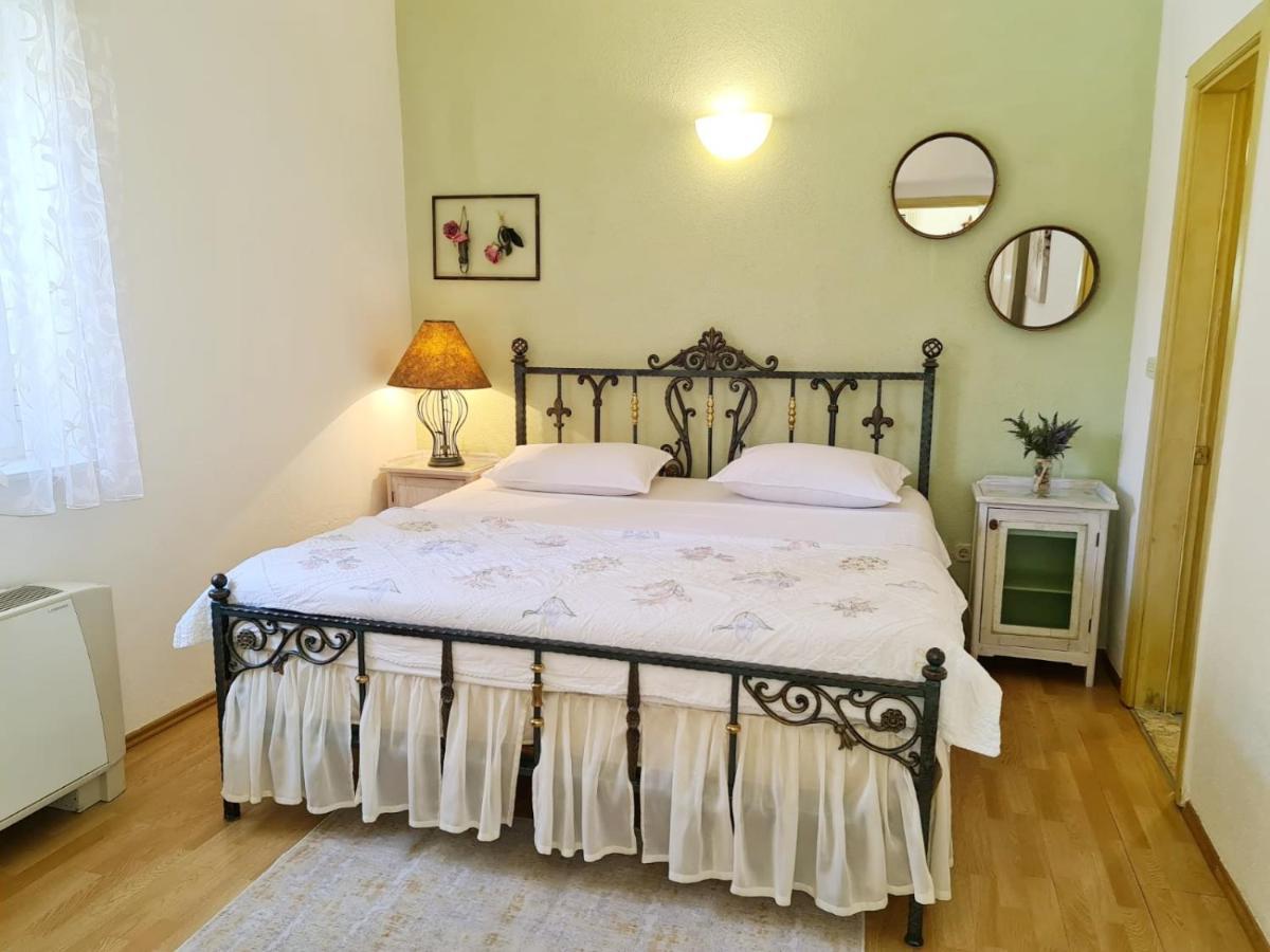 Anita Apartments Trogir Kültér fotó