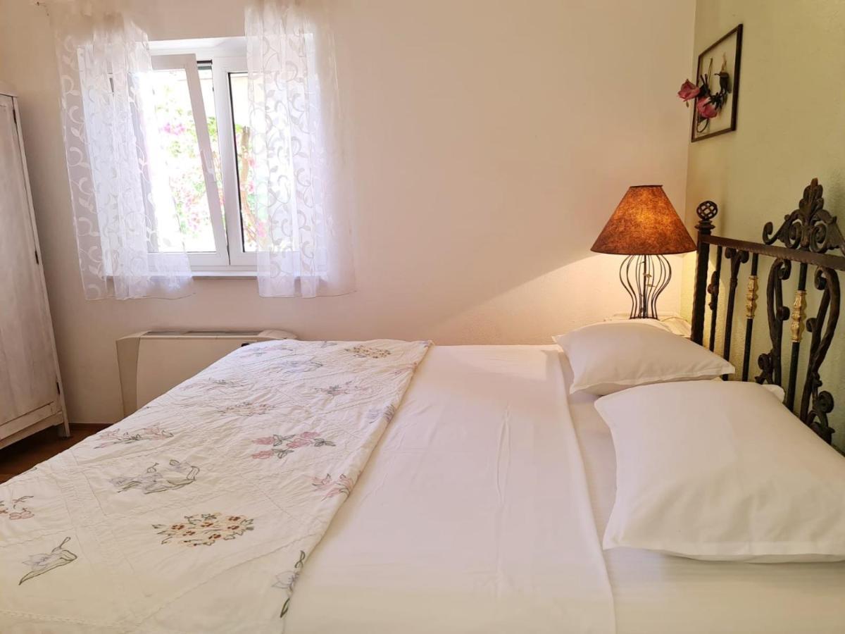 Anita Apartments Trogir Kültér fotó